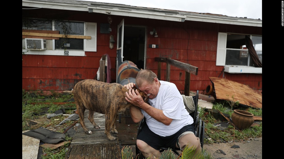 170828064026-62-hurricane-harvey-0826-super-169.jpg