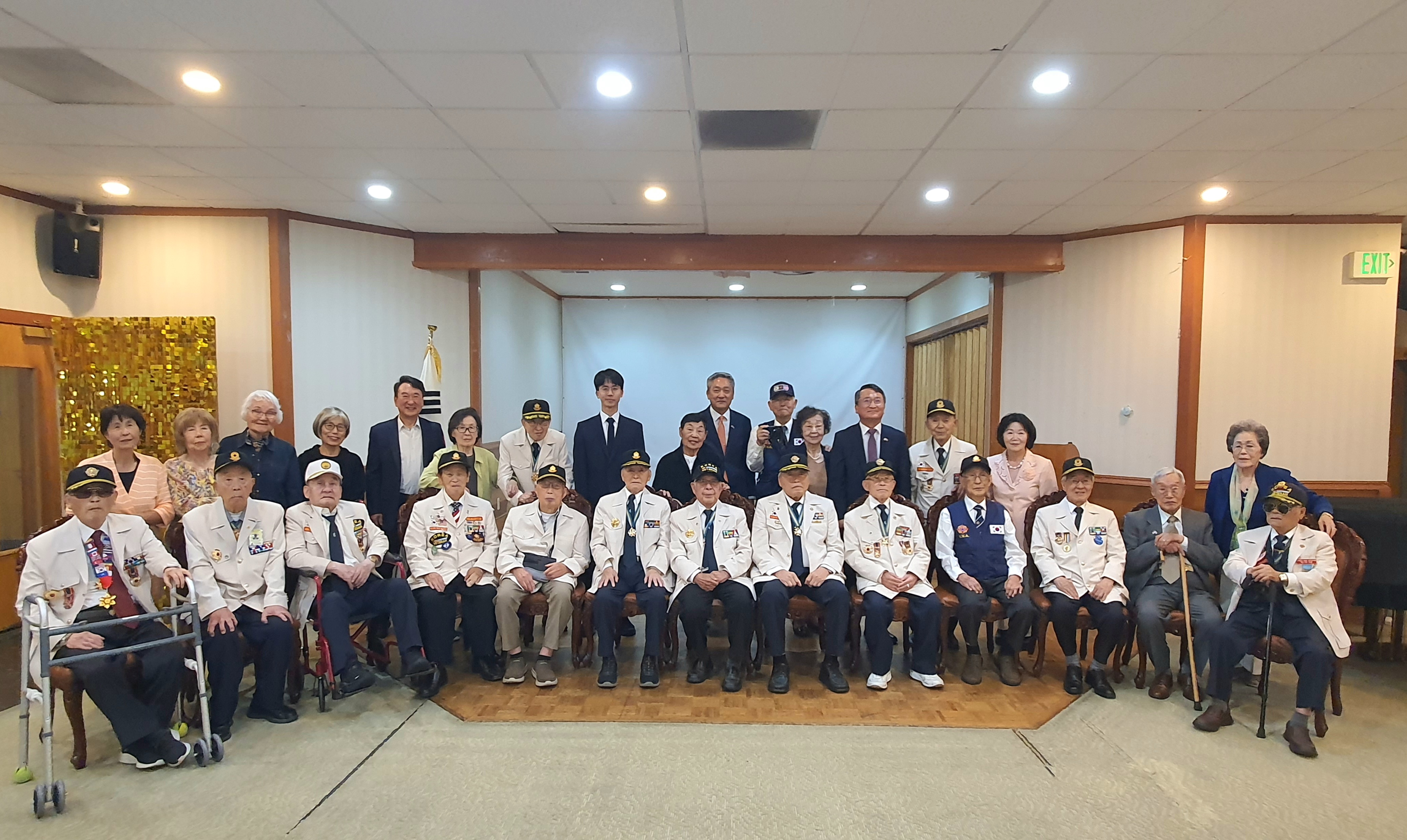 6·25 참전유공자회 북가주지회 사진2.JPG